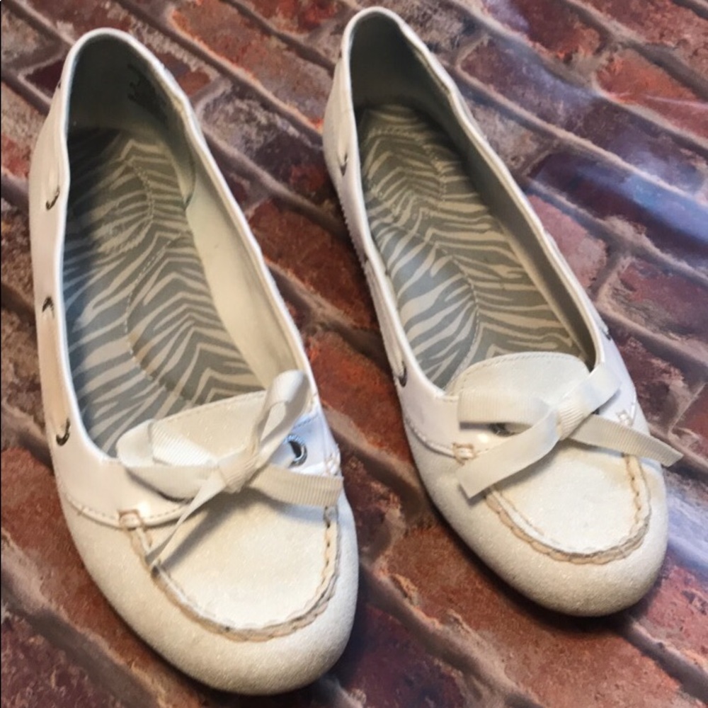Womens white sparkly dressy Sperry's size 7.5